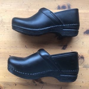 Dansko XP Clogs - black - size 38
